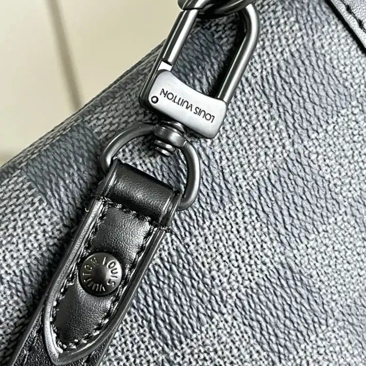 Brother Sam Yupoo LV 2207YA0021 Bag 0712